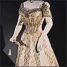 Старинное платье с пайетками