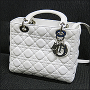 Ремонт кожаных сумок от Christian Dior