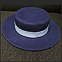 Фото вышивки инициалов на шляпах
