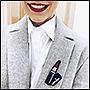 Значок-нашивка в виде губной помады для Елены Крыгиной. Фото