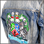 Вышивка герба на спине джинсовки