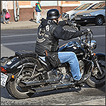 Фото байкеров на мотоцикле: Доберман