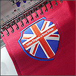 Вышивка британского флага на толстовке HoodieBuddie