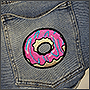 Декор одежды нашивками в виде пончика