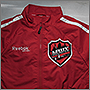 Вышивка на спортивной куртке логотипа Московская школа хоккея